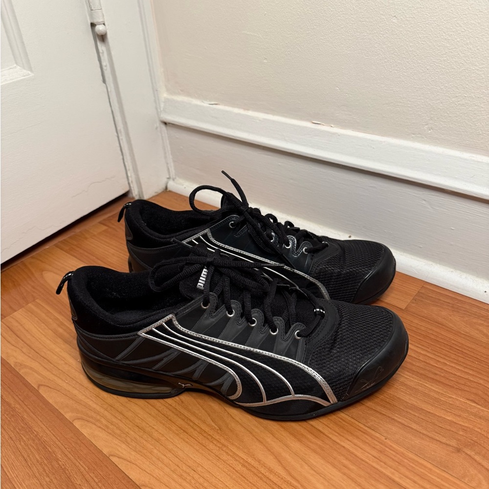 Puma Men's Black and Silver Athletic Shoes